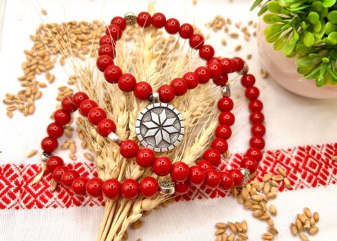 ВЕРВИЦЯ З ЧЕРВОНОГО КОРАЛУ